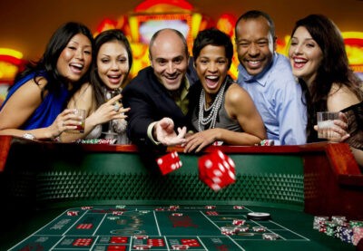 Casino 400x277 - Возможно ли заработать на азартных играх?